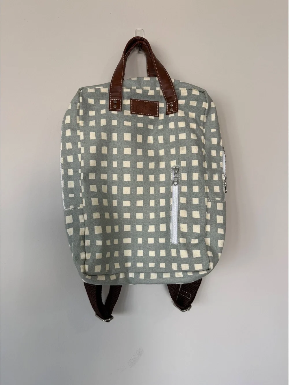 MAIKA Recycled Canvas Zippered Backpack, Flores 15